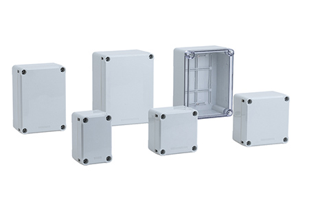 How is the heat dissipation performance of the weatherproof junction box?
