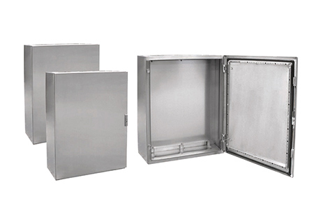 Does the industrial distribution box have expansion capacity?