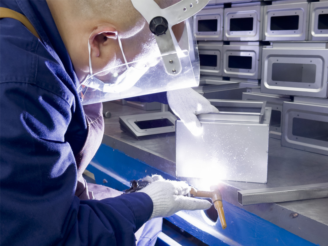 Sheet Metal Cabinets: Materials, Manufacturing, and Customization Options
